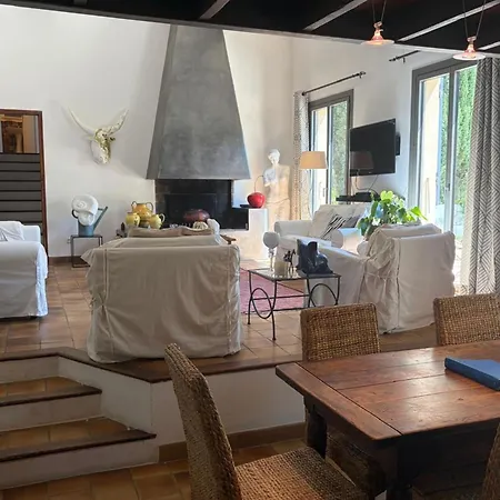 Apartamento House With Swimming Pool In Villeneuve-lès-Avignon